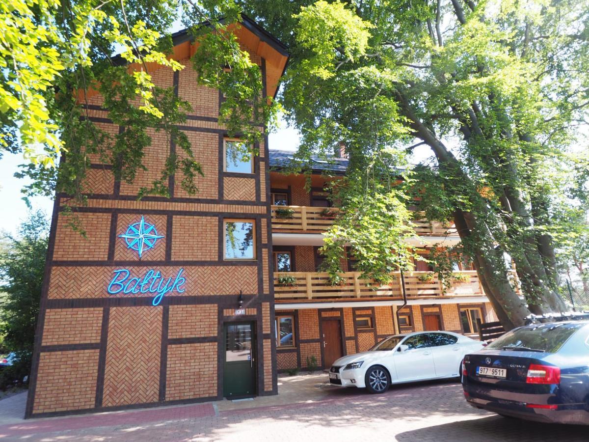 Baltyk Apartamenty Poddąbie Exteriör bild