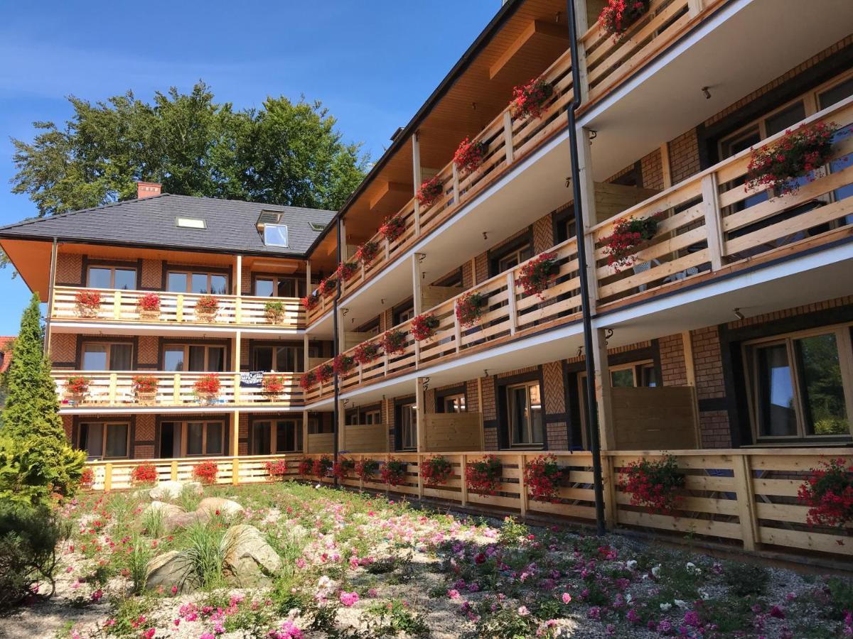 Baltyk Apartamenty Poddąbie Exteriör bild